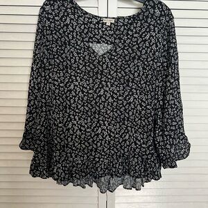 Chic Black and White Floral Blouse